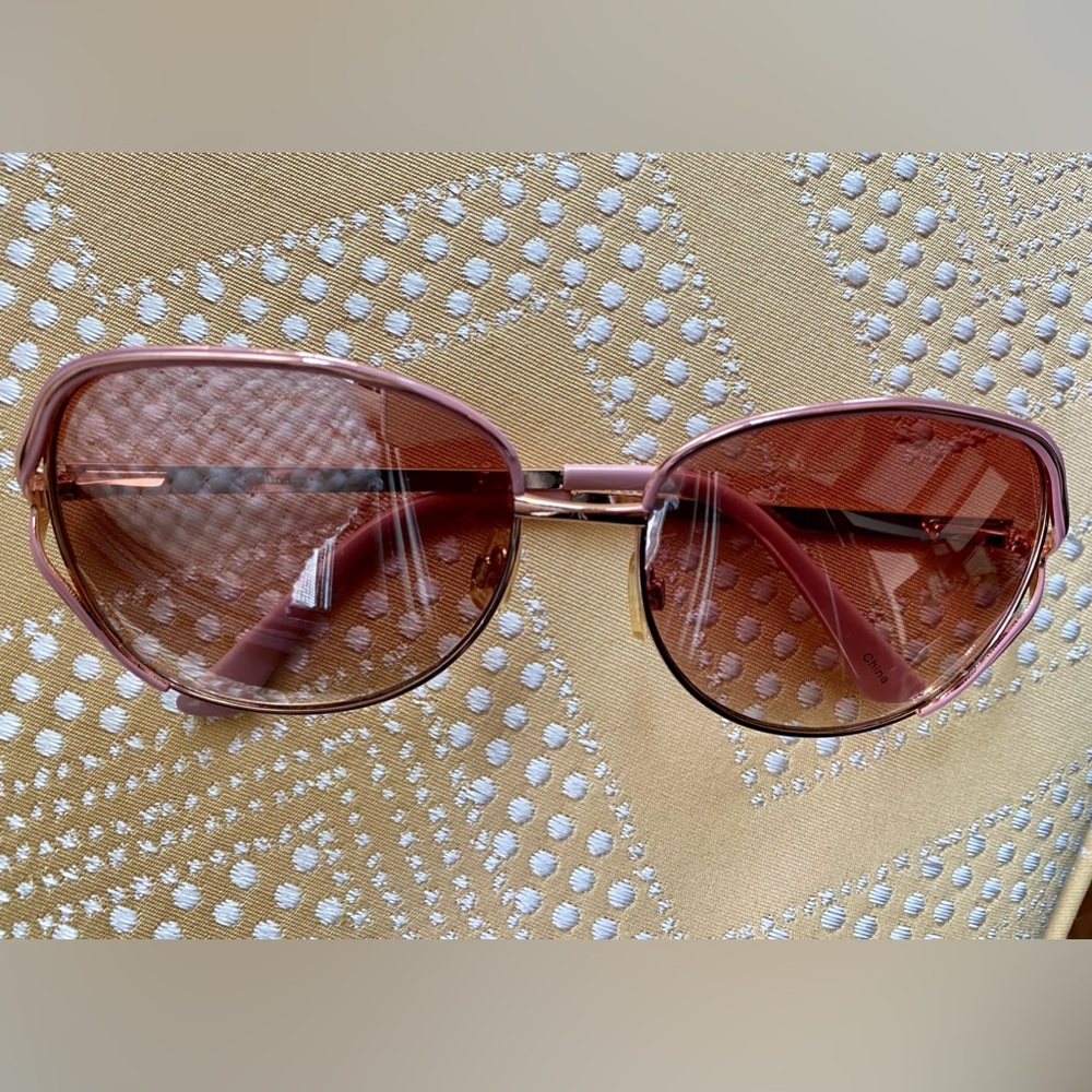 Laundry by shelli segal sunglasses